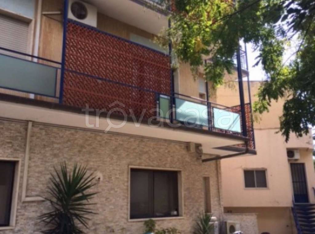 locale di sgombero in vendita a Manfredonia