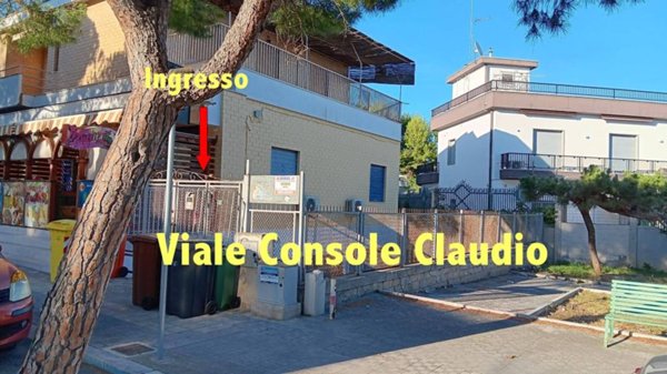 negozio in vendita a Manfredonia in zona Siponto