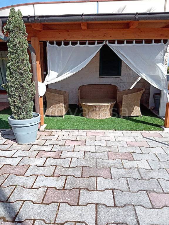 casa indipendente in vendita a Manfredonia in zona Centro Storico
