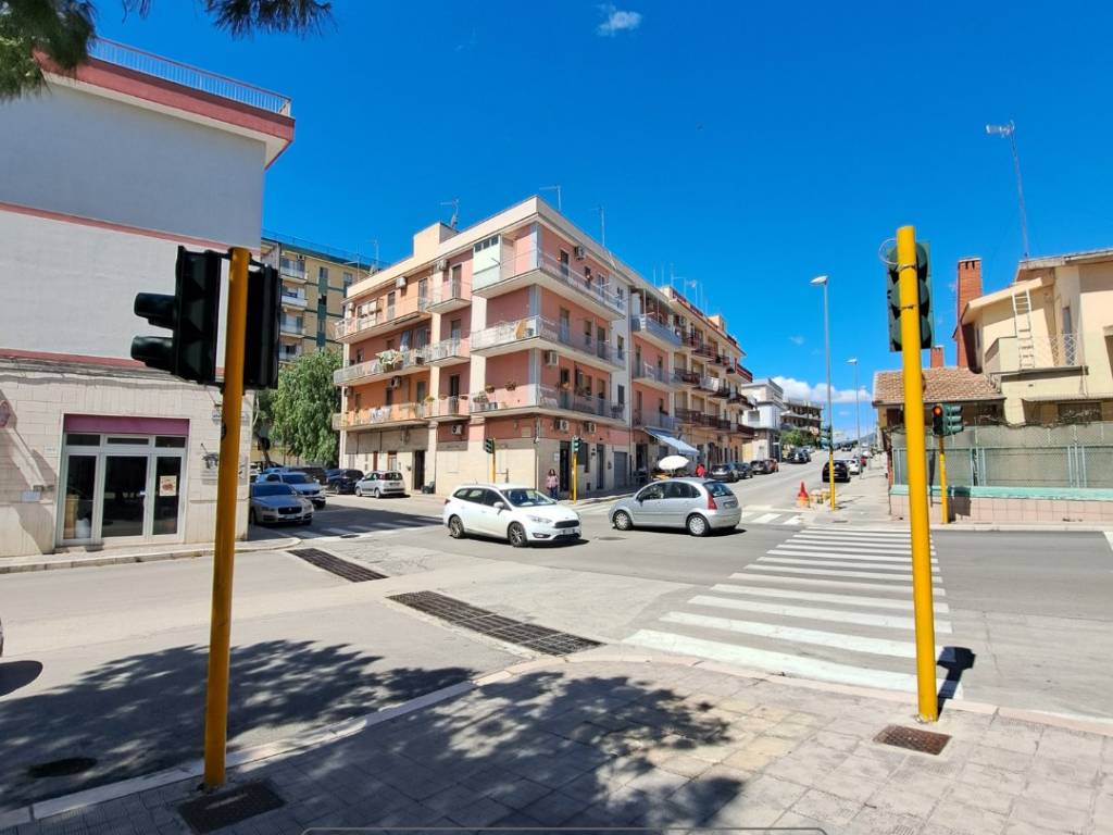 appartamento in vendita a Manfredonia in zona Centro Storico