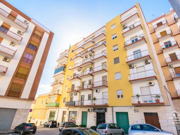 appartamento in vendita a Manfredonia in zona Centro Storico