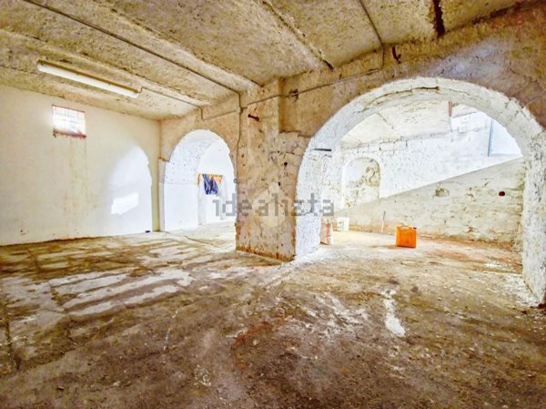 appartamento in vendita a Manfredonia in zona Centro Storico