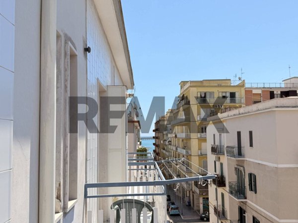 appartamento in vendita a Manfredonia in zona Centro Storico