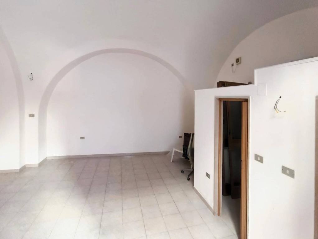 appartamento in vendita a Manfredonia in zona Centro Storico