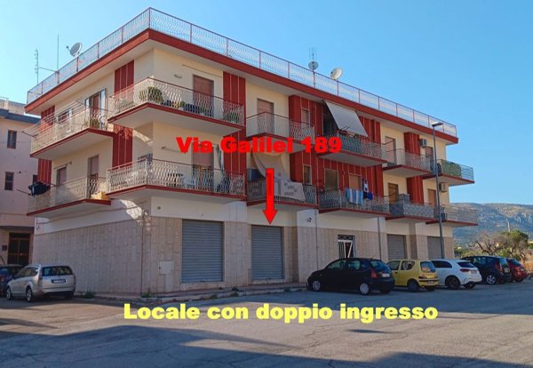 locale commerciale in vendita a Manfredonia