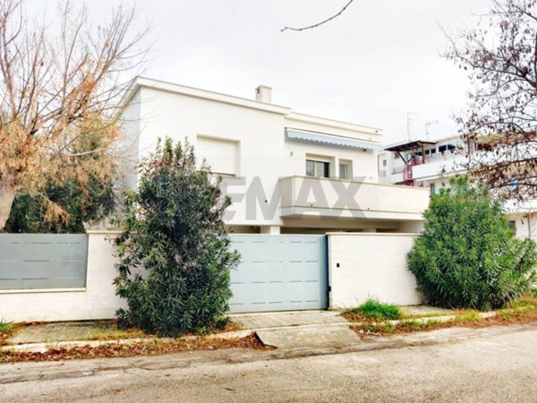 casa indipendente in vendita a Manfredonia in zona Siponto