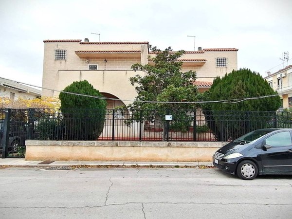 casa indipendente in vendita a Manfredonia in zona Siponto