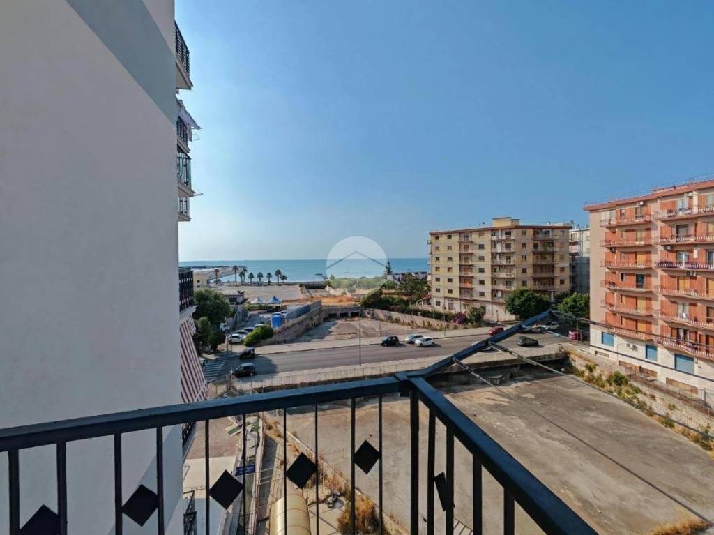 appartamento in vendita a Manfredonia in zona Pastini