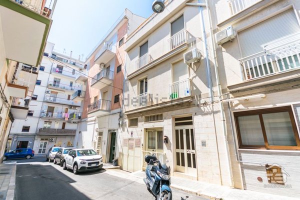 appartamento in vendita a Manfredonia in zona Centro Storico