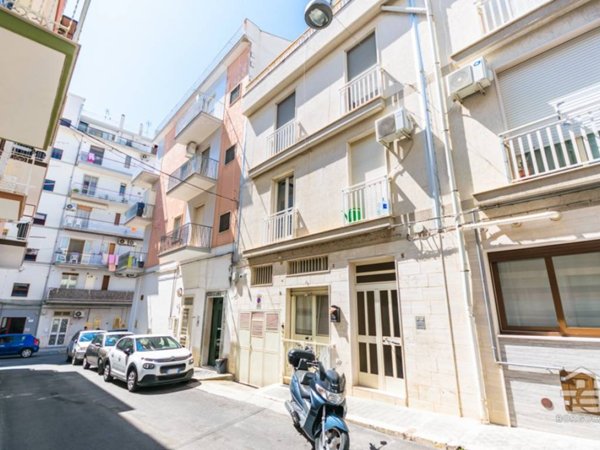 appartamento in vendita a Manfredonia in zona Centro Storico