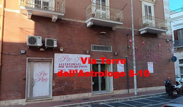negozio in vendita a Manfredonia in zona Centro Storico