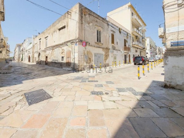 appartamento in vendita a Manfredonia in zona Centro Storico