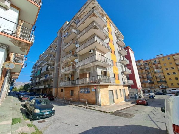 appartamento in vendita a Manfredonia in zona Centro Storico