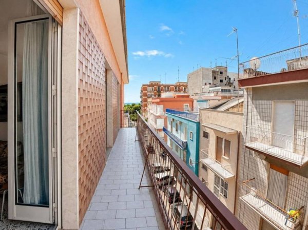 appartamento in vendita a Manfredonia in zona Centro Storico