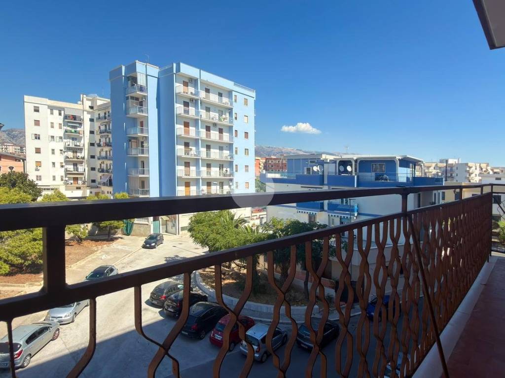 appartamento in vendita a Manfredonia in zona Centro Storico