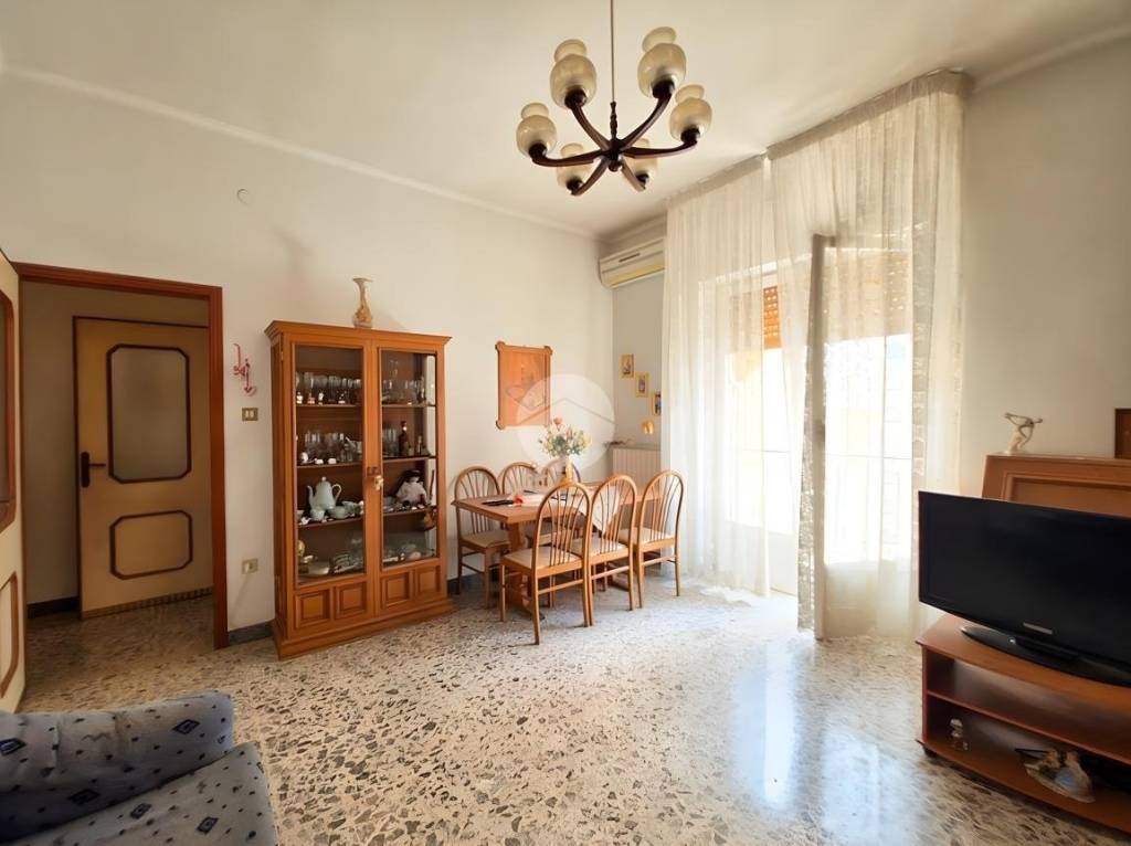 appartamento in vendita a Manfredonia in zona Centro Storico