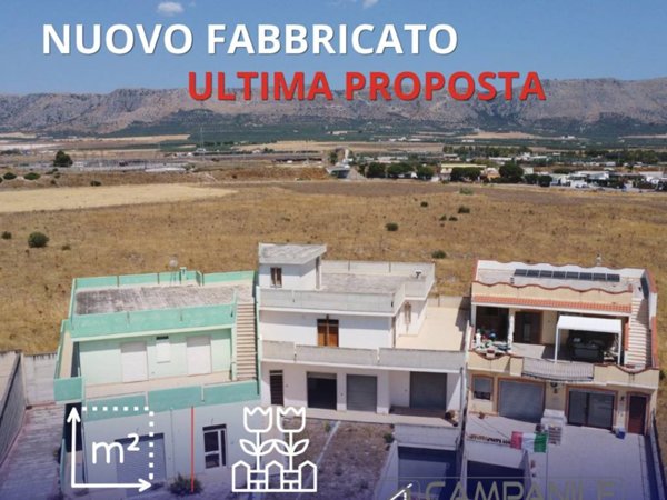 intera palazzina in vendita a Manfredonia in zona Pastini