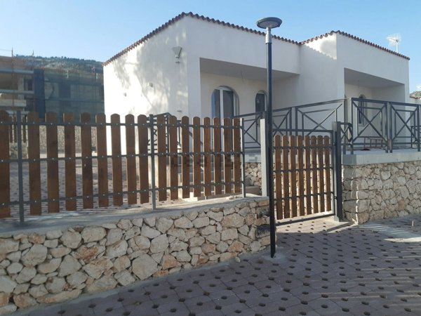 appartamento in vendita a Mattinata