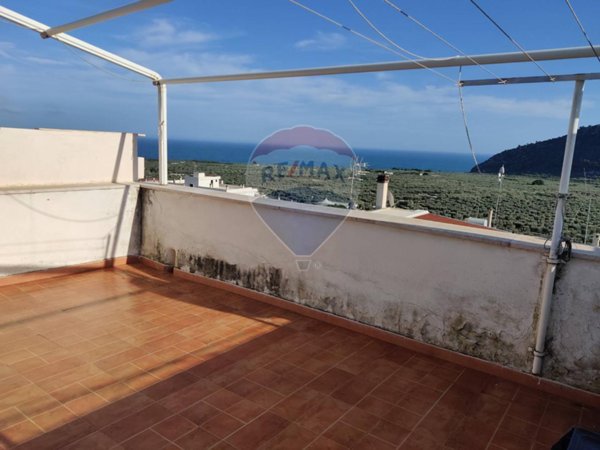 appartamento in vendita a Mattinata