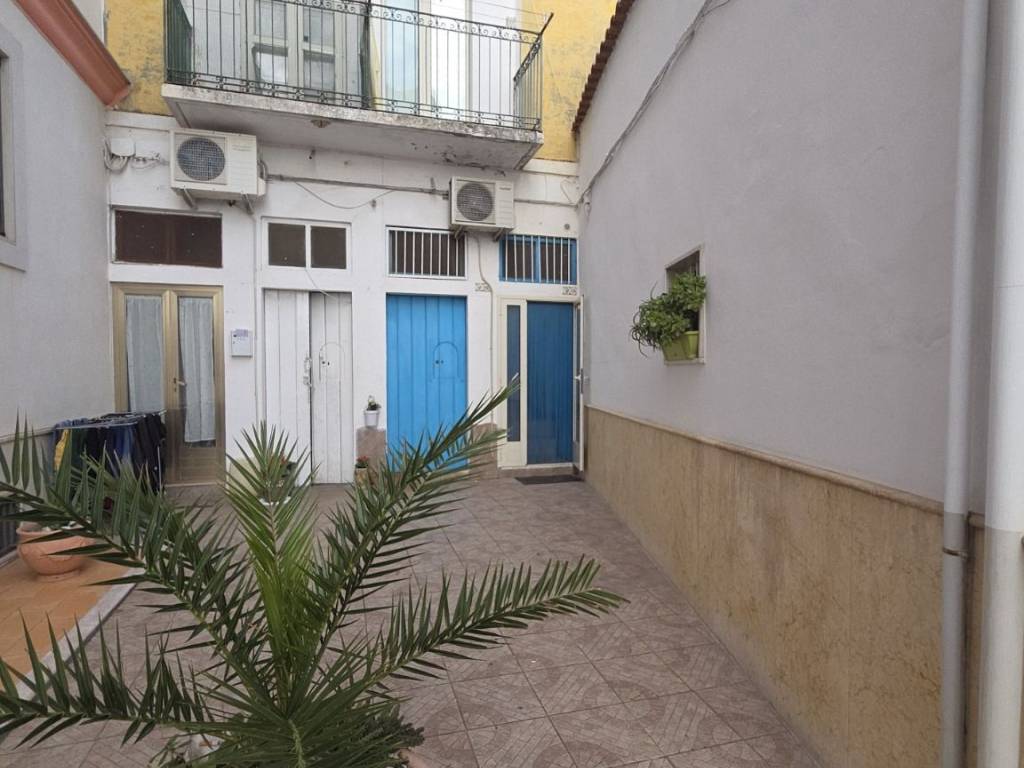 appartamento in vendita a Mattinata