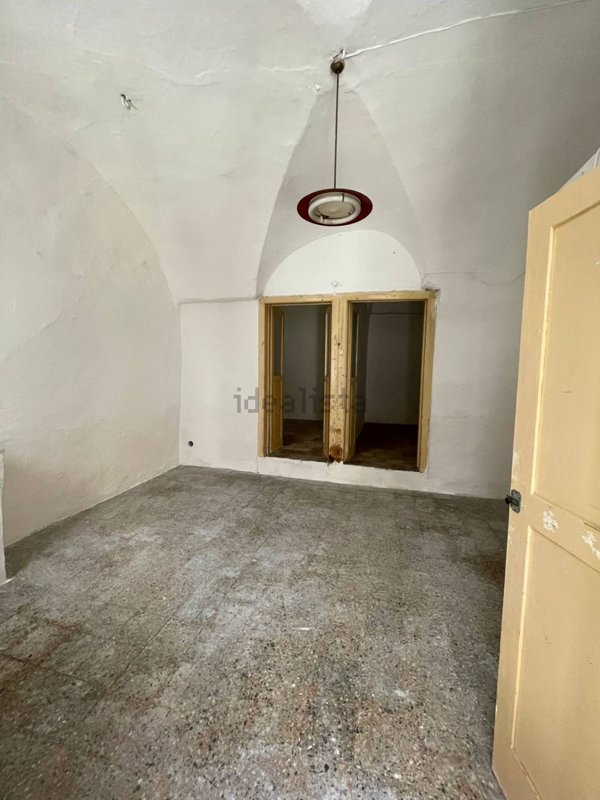 casa semindipendente in vendita a Monteleone di Puglia