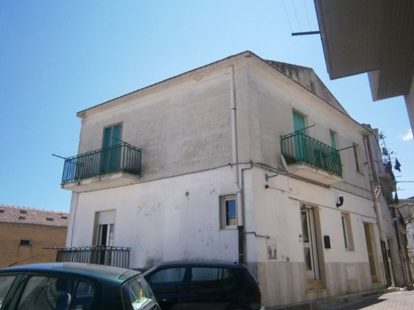 casa indipendente in vendita a Monte Sant'Angelo