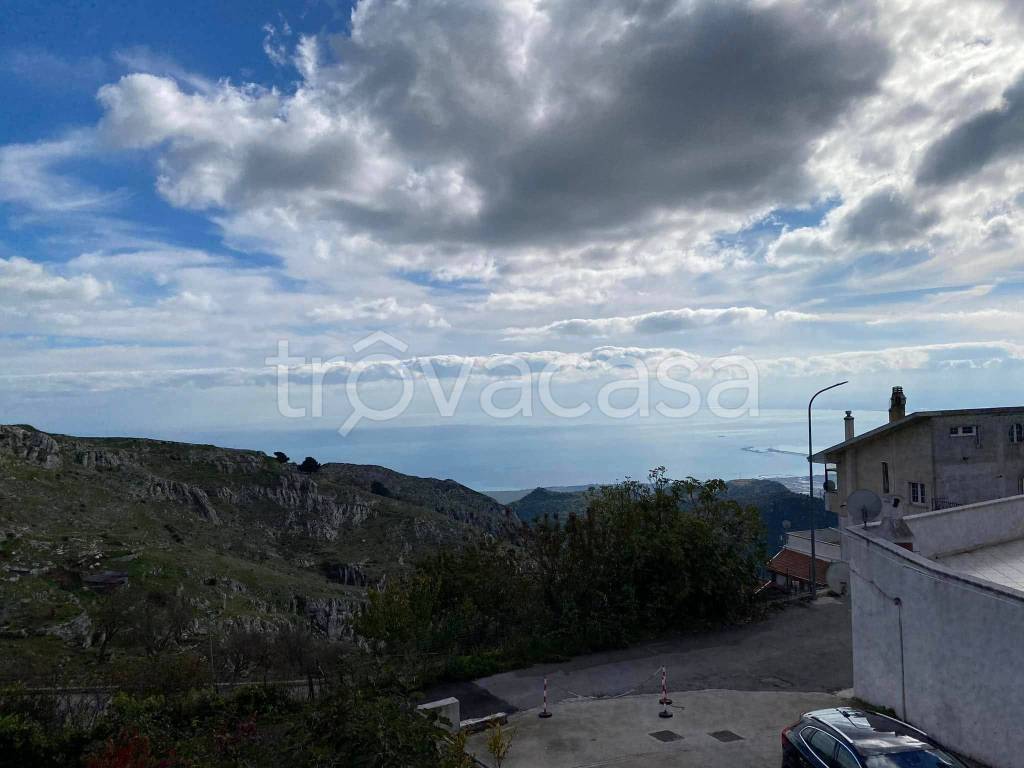 appartamento in vendita a Monte Sant'Angelo