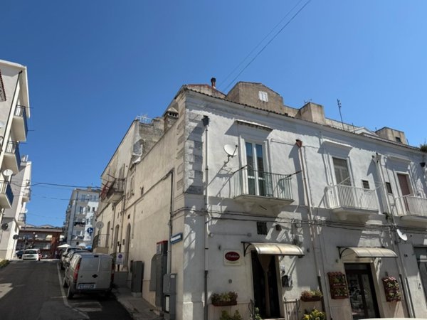 casa indipendente in vendita a Monte Sant'Angelo