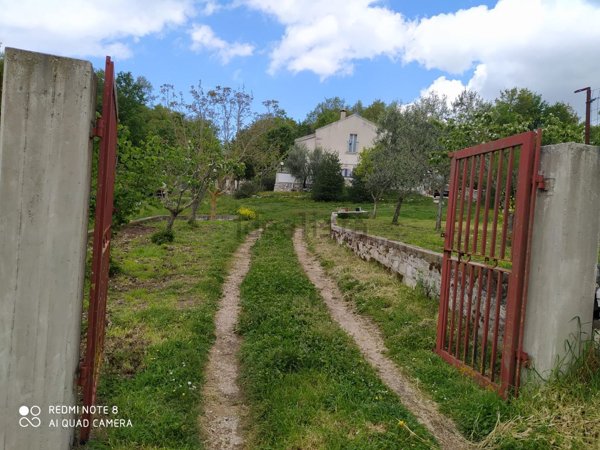 casa indipendente in vendita a Monte Sant'Angelo