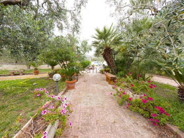 quadrivano in vendita a Monte Sant'Angelo