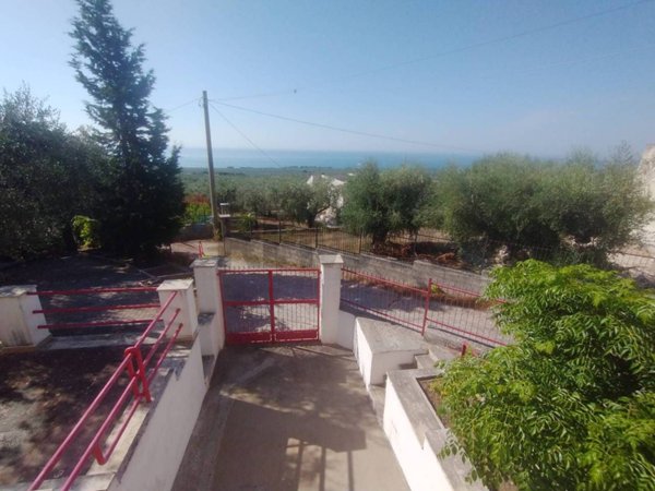 casa indipendente in vendita a Monte Sant'Angelo