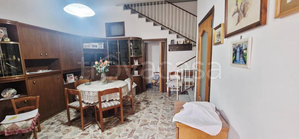 casa indipendente in vendita ad Orta Nova