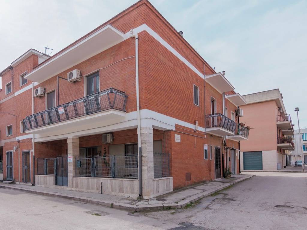 casa indipendente in vendita ad Orta Nova