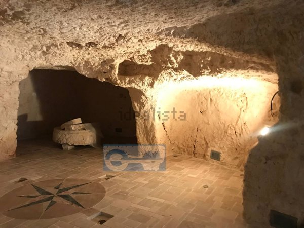 locale commerciale in vendita a Peschici