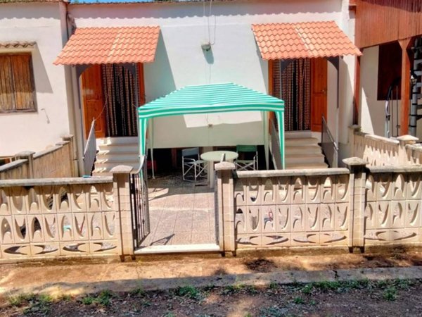 casa indipendente in vendita a Peschici