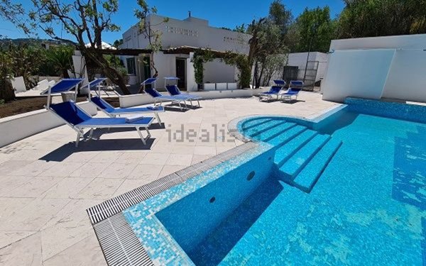 casa indipendente in vendita a Peschici