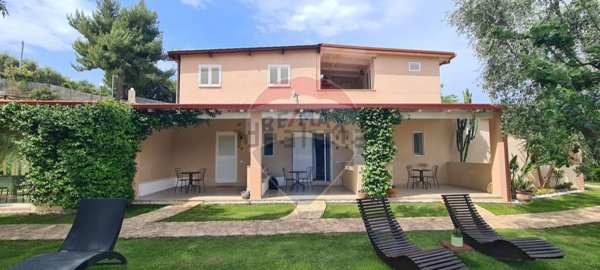 appartamento in vendita a Peschici