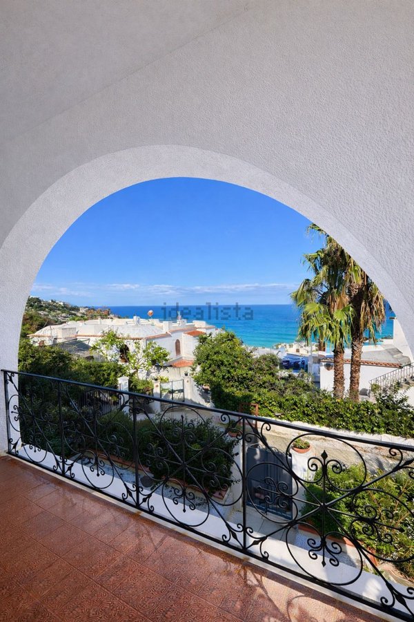 casa indipendente in vendita a Peschici in zona San Nicola