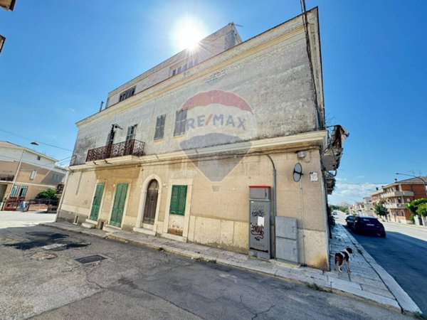 casa indipendente in vendita a Poggio Imperiale