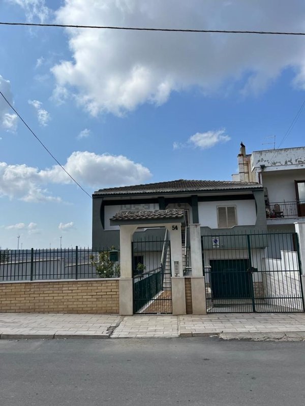 casa indipendente in vendita a Poggio Imperiale