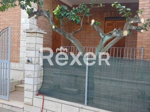 casa indipendente in vendita a Poggio Imperiale