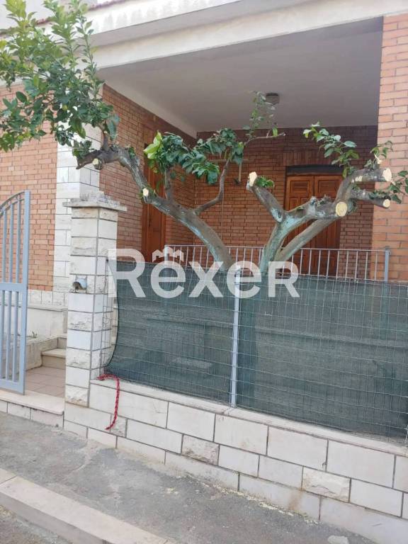 casa indipendente in vendita a Poggio Imperiale