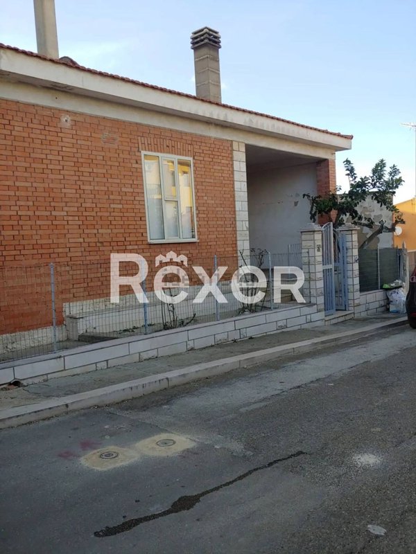 casa indipendente in vendita a Poggio Imperiale