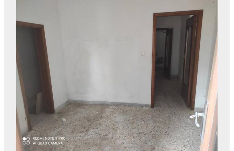 casa indipendente in vendita a Rignano Garganico