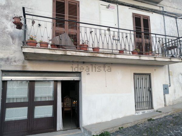 appartamento in vendita a Rignano Garganico