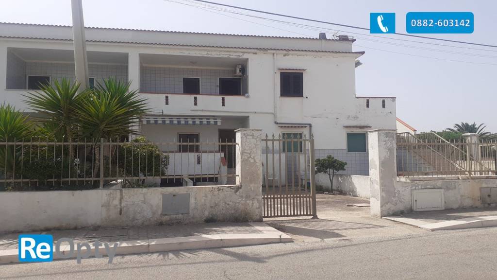 casa indipendente in vendita a Rodi Garganico in zona Lido del Sole