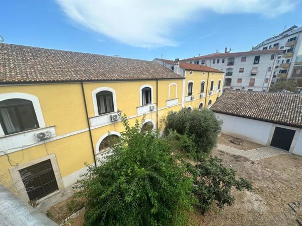 locale di sgombero in vendita a Rodi Garganico