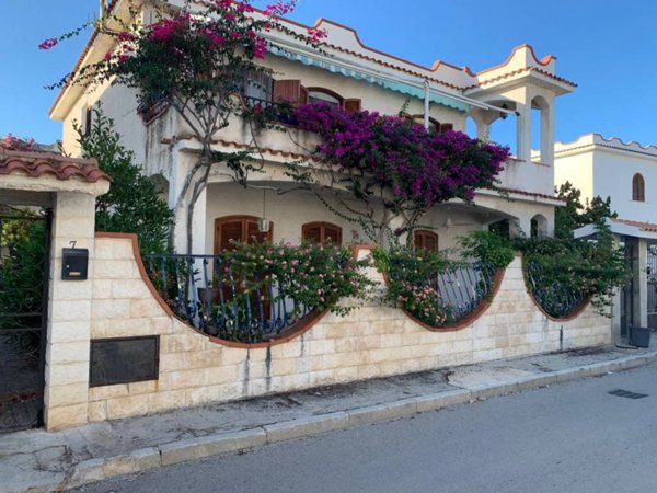 casa indipendente in vendita a Rodi Garganico in zona Lido del Sole