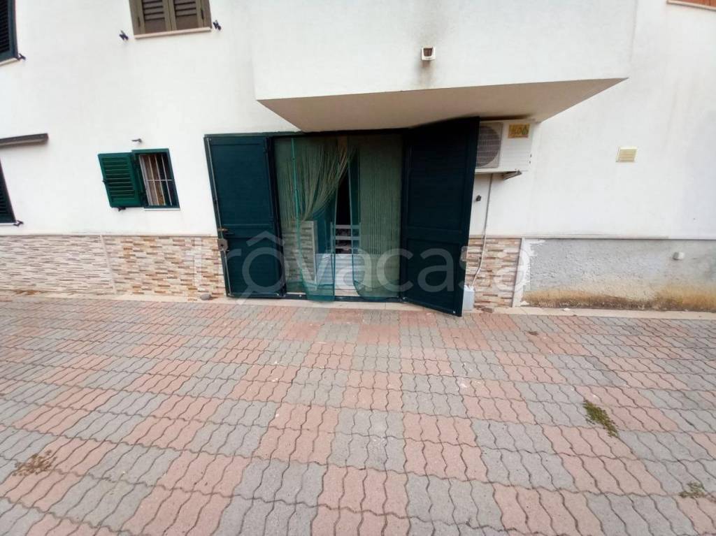 appartamento in vendita a Rodi Garganico in zona Lido del Sole