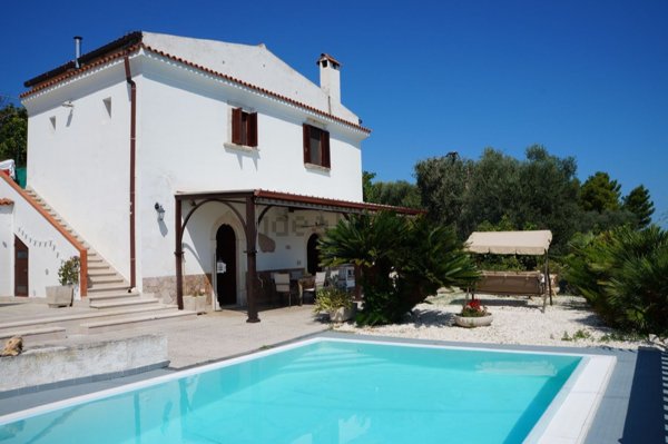 casa indipendente in vendita a Rodi Garganico